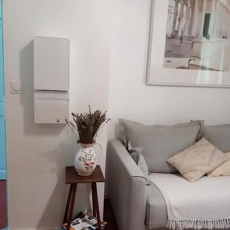 Les Garrigues Apartment